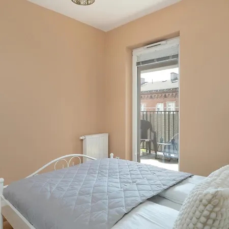 Apartament Centrum Miasta Parking By Rent Like * ポズナン